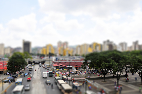 tilt-shift-caracas-marketplace